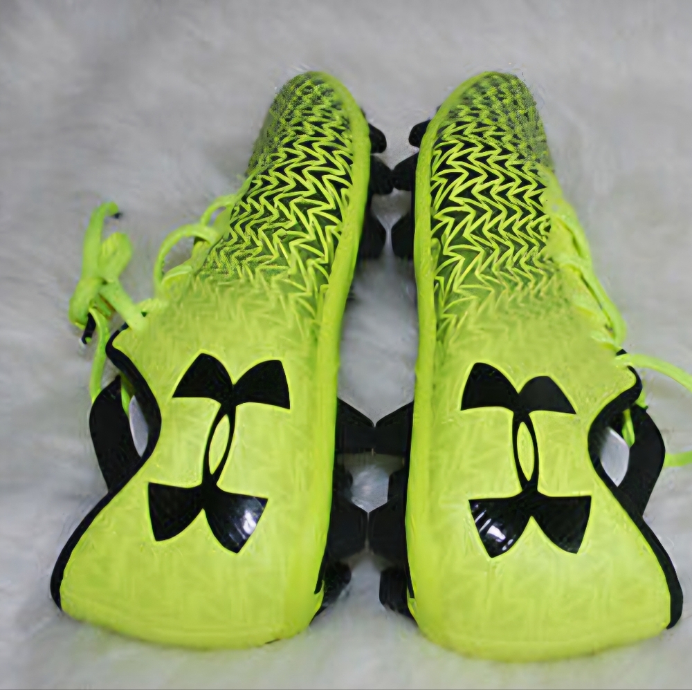 Boy's Under Armour Cleats